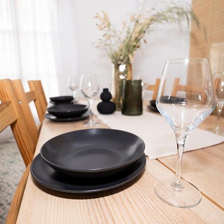 California Apartament Dos De Mayo Sewilla Zewnętrze zdjęcie