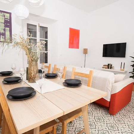 California Apartament Dos De Mayo Sewilla Zewnętrze zdjęcie
