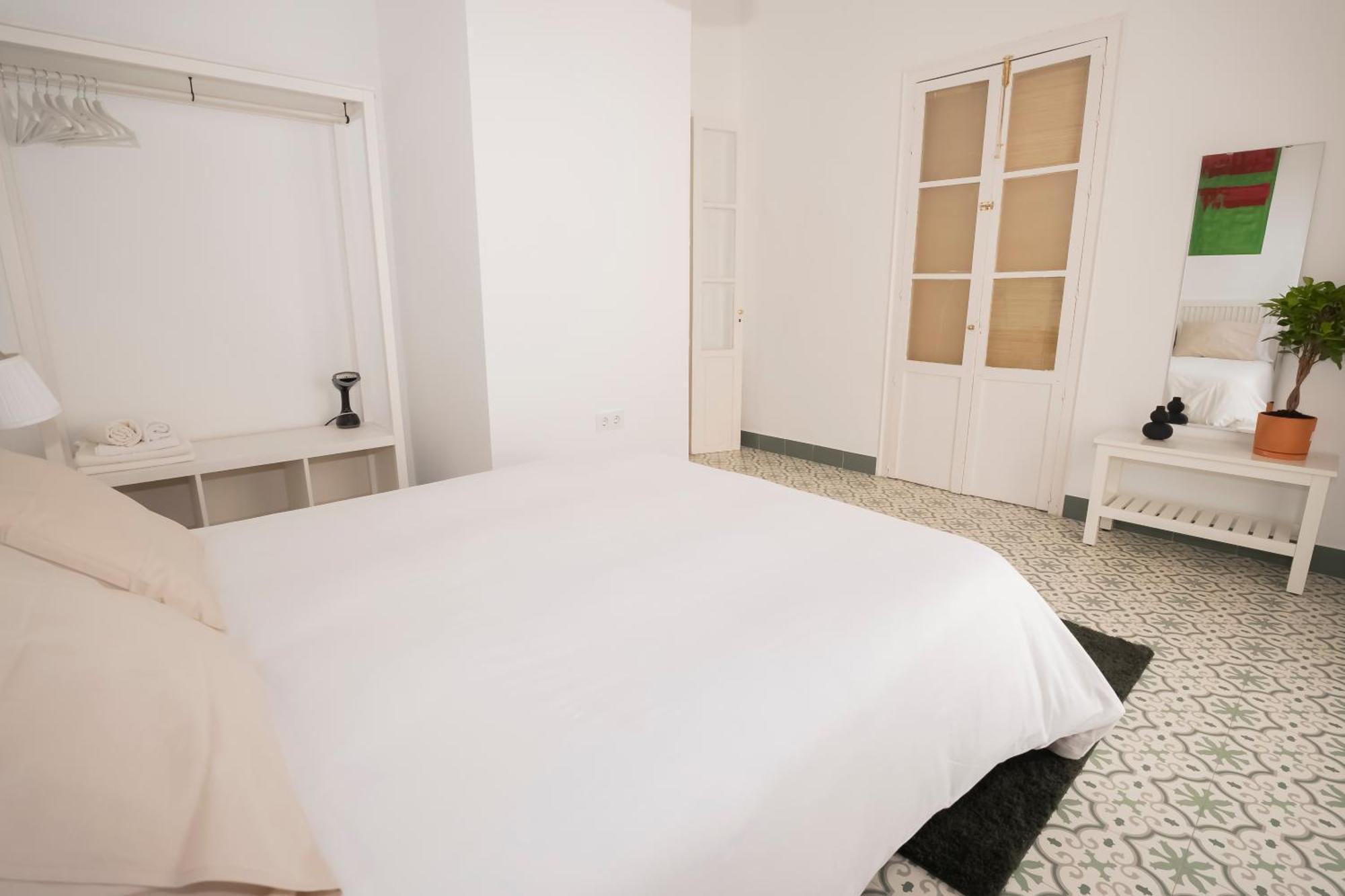 California Apartament Dos De Mayo Sewilla Zewnętrze zdjęcie